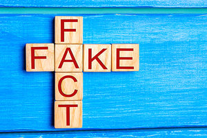 fake fact - Copyright – Stock Photo / Register Mark