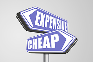 cheap vs. expensive - Copyright – Stock Photo / Register Mark