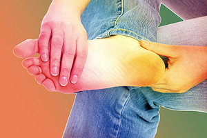 foot pain - Copyright – Stock Photo / Register Mark