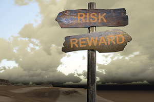 risk reward - Copyright – Stock Photo / Register Mark